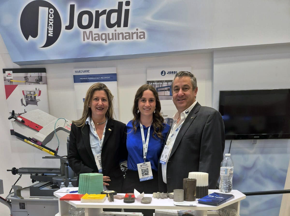 equipo-jordi-venta-de-maquinas